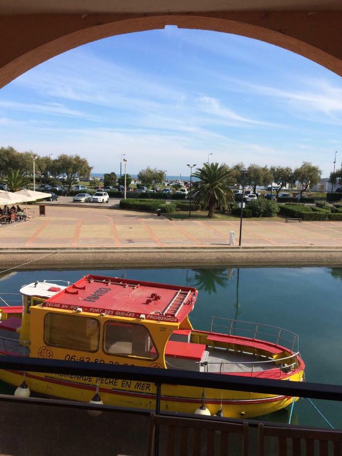 T2 face à la mer Sète Esterno foto